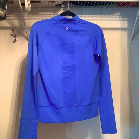 Bright Blue Lulu Lemon Sports Jacket - Picture 2 of 3